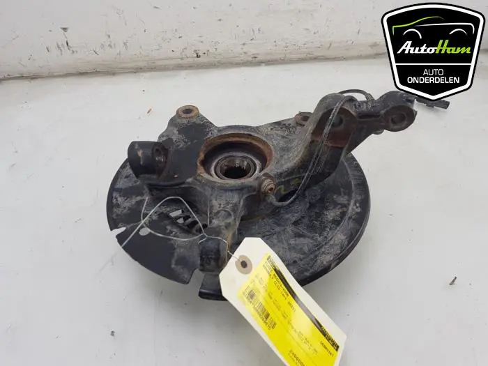 Fusee rechts-voor Renault Clio