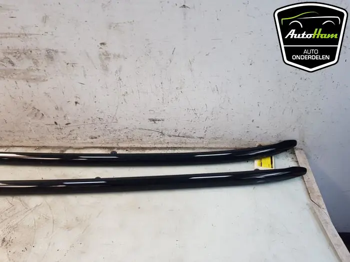 Dakrail set Cupra Leon