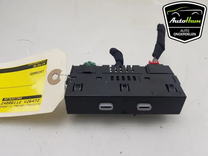AUX/USB aansluiting Skoda Fabia