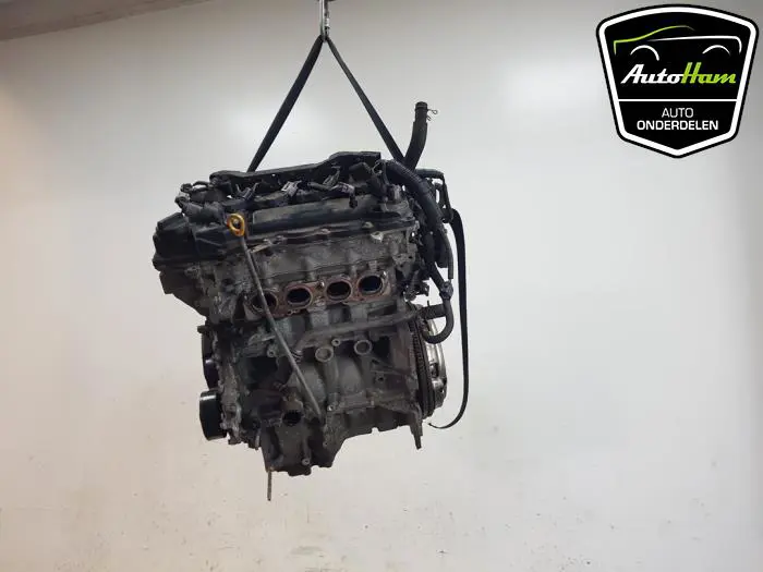 Motor Toyota Yaris