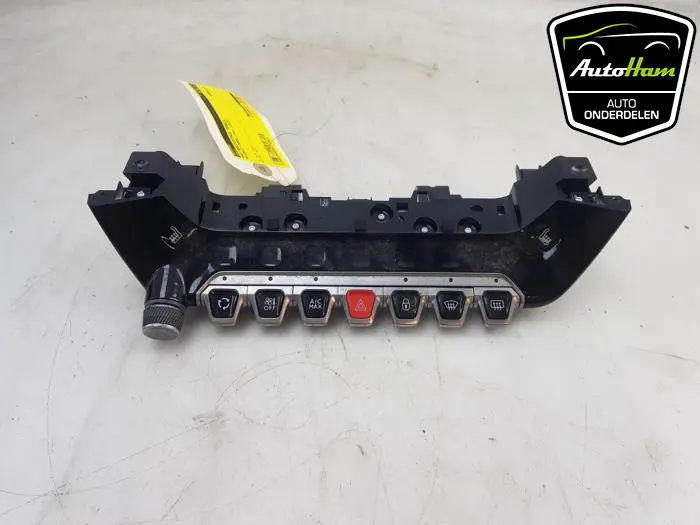 Kachel Bedieningspaneel Peugeot 2008
