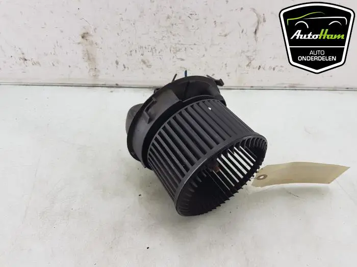 Kachel Ventilatiemotor Peugeot 107