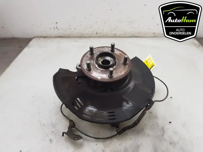 Fusee links-voor Toyota Corolla