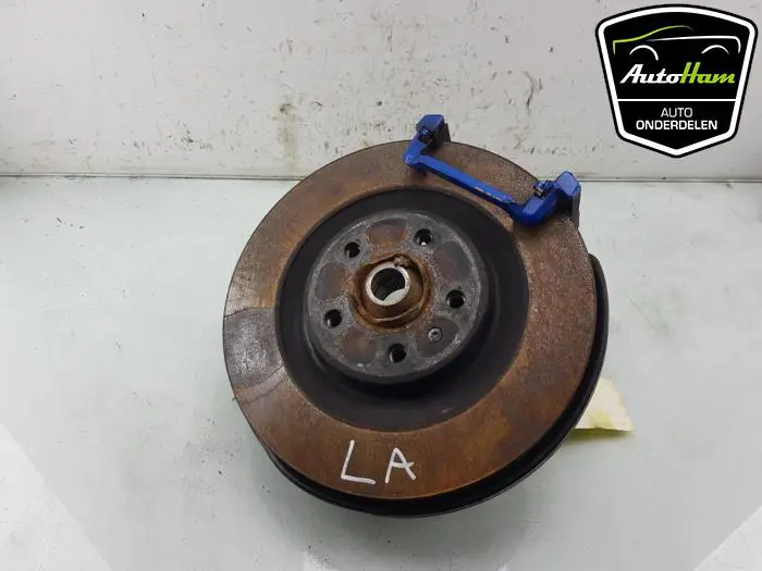 Fusee links-achter Audi Q5