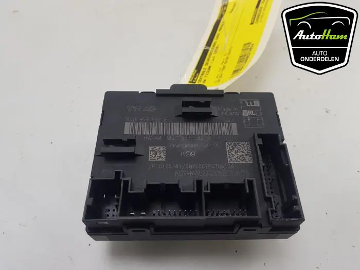 Centrale Deurvergrendelings Module Volkswagen Tiguan