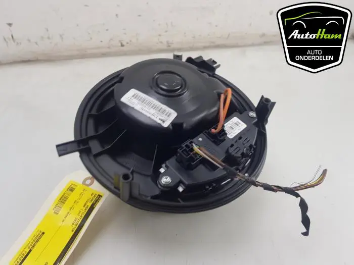 Kachel Ventilatiemotor Volkswagen Tiguan