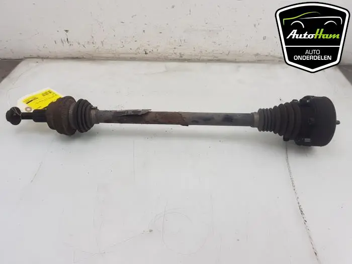 Aandrijfas links-achter Volkswagen Tiguan