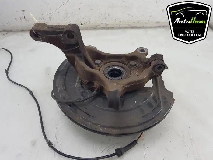 Fusee links-voor Nissan Leaf