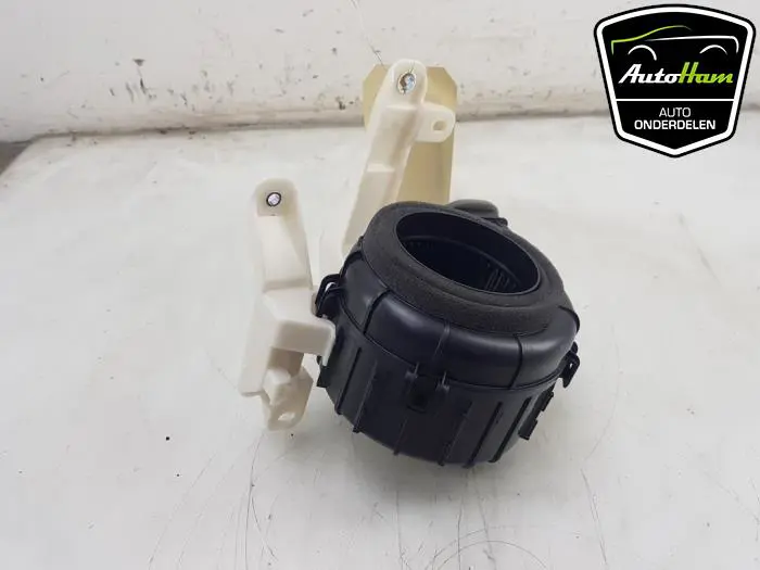 Accu ventilator Toyota Yaris