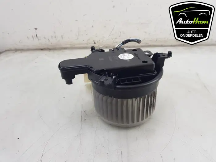 Kachel Ventilatiemotor Toyota Yaris