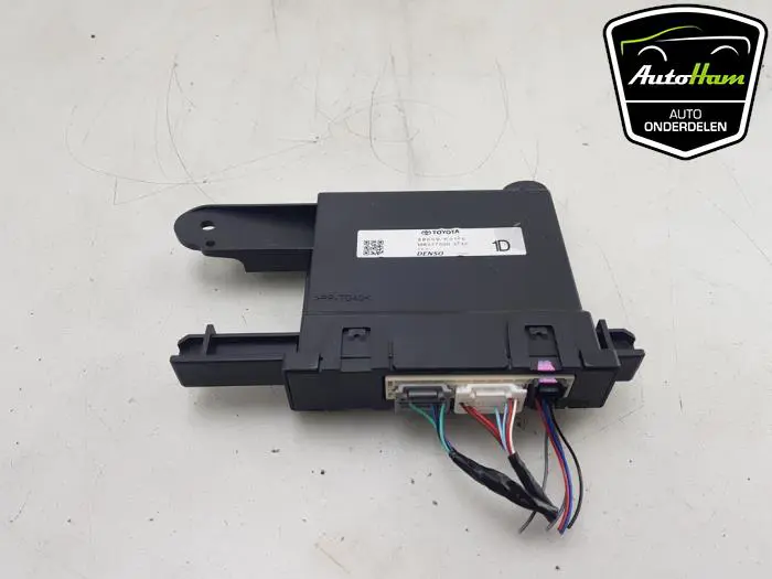 Computer Kachel Toyota Yaris