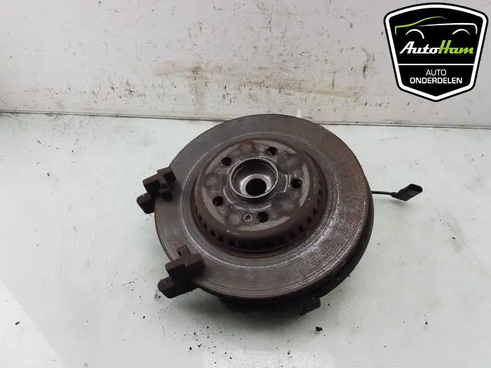Fusee links-achter Mercedes C-Klasse