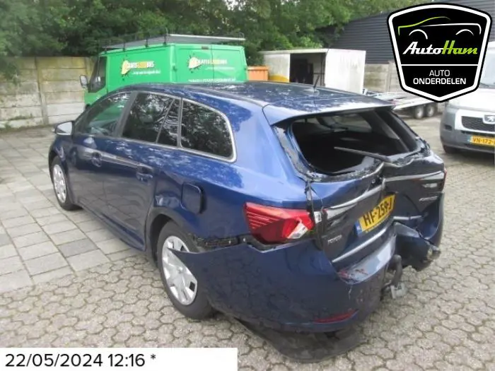 Portier 4Deurs links-achter Toyota Avensis