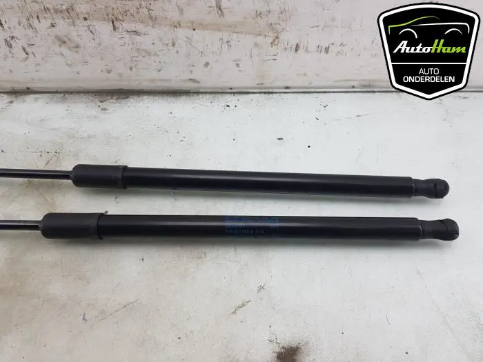 Set Gasdempers Achterklep Volkswagen Golf
