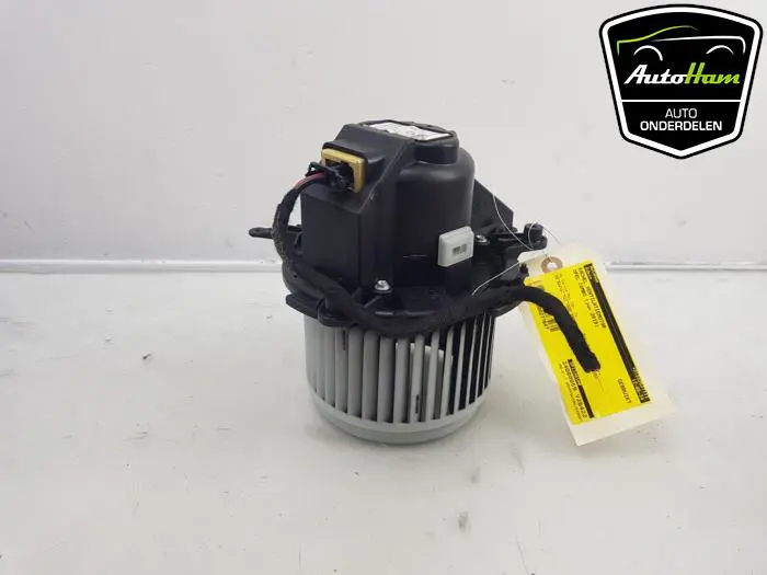 Kachel Ventilatiemotor Opel Combo
