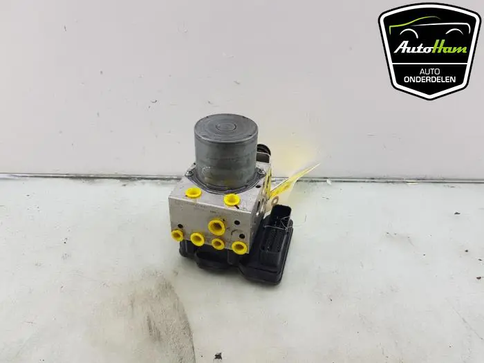 ABS Pomp Porsche Taycan