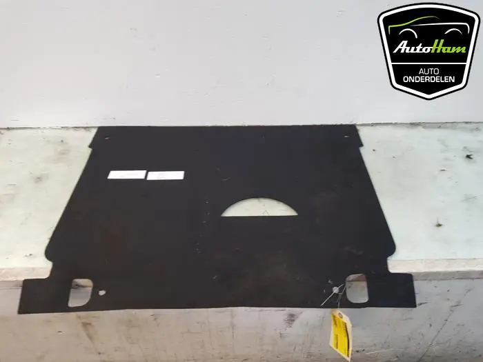 Vloerplaat bagageruimte Porsche Taycan