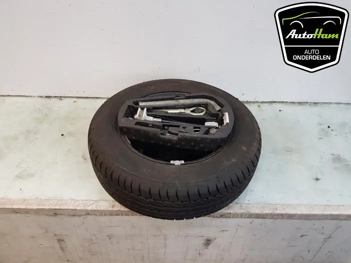 Krikset + reservewiel Seat Ibiza