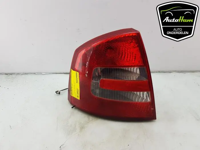Achterlicht links Skoda Octavia