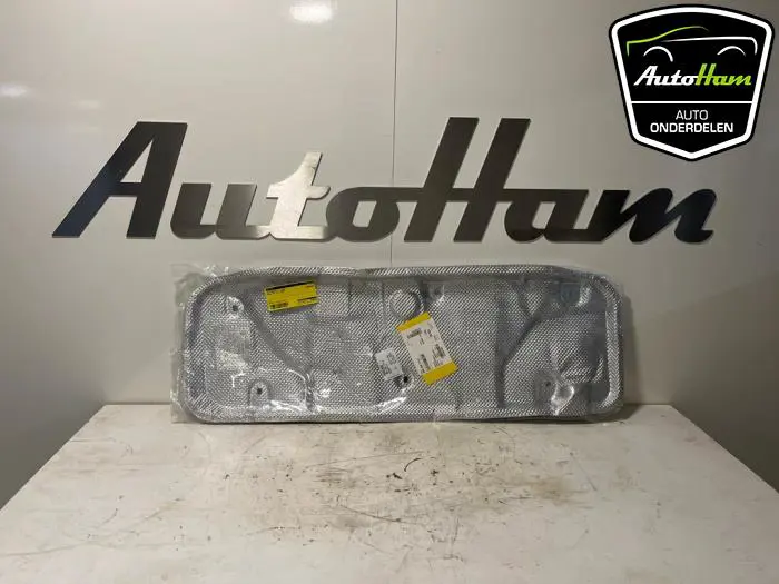 Hitteschild uitlaat Audi Q5