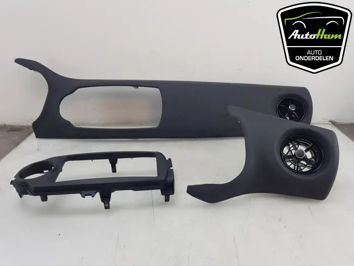 Dashboardlijst Toyota Yaris