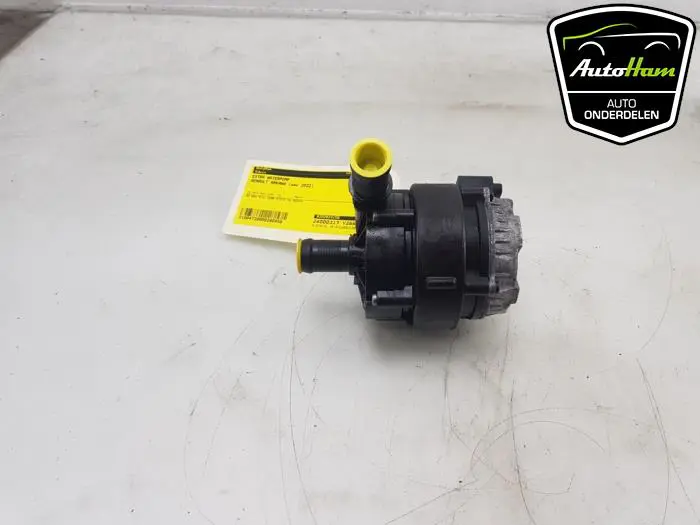 Extra waterpomp Renault Arkana