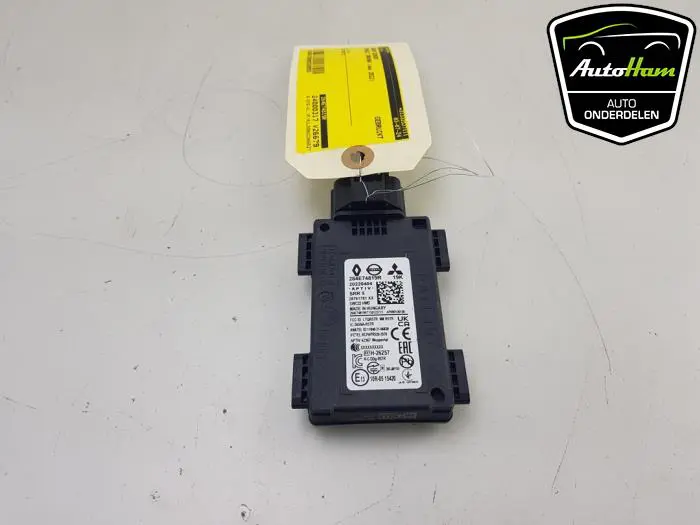 Dode hoek sensor Renault Arkana