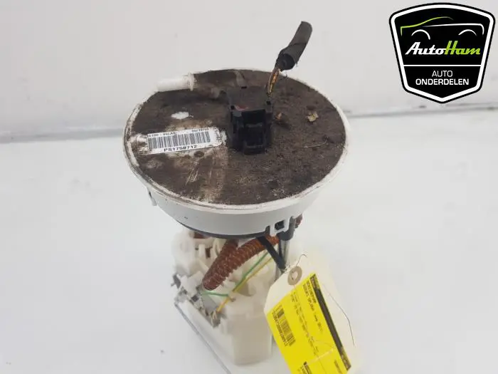 Benzinepomp Suzuki Splash