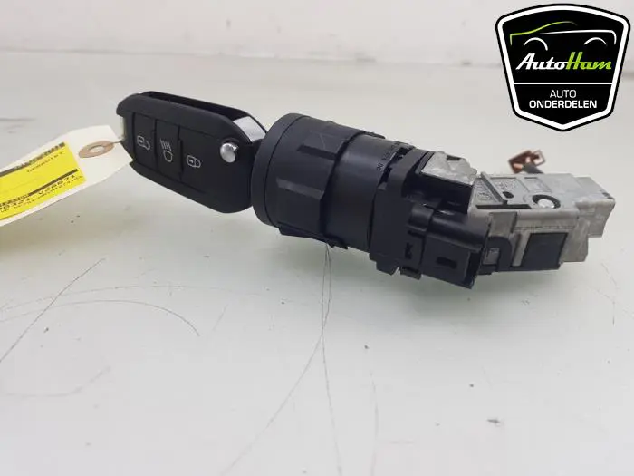 Kontaktslot+Sleutel Citroen C3