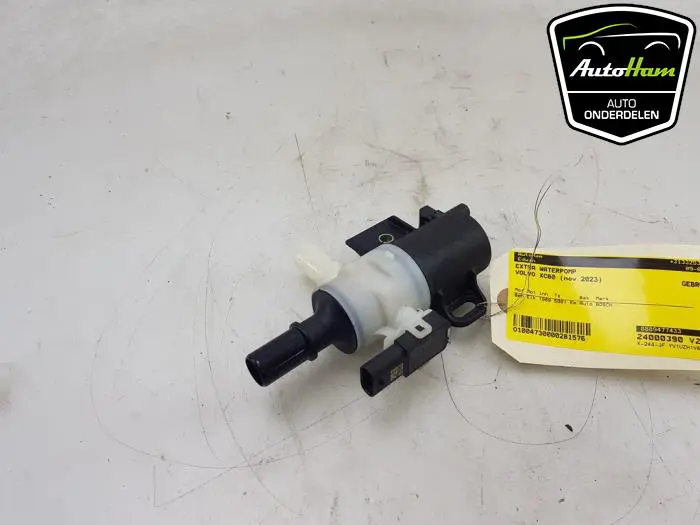 Extra waterpomp Volvo XC60