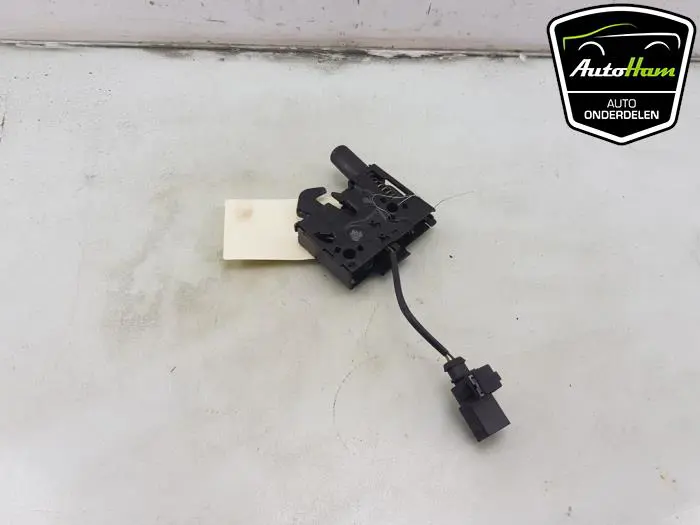 Slotmechaniek Motorkap Volkswagen Polo