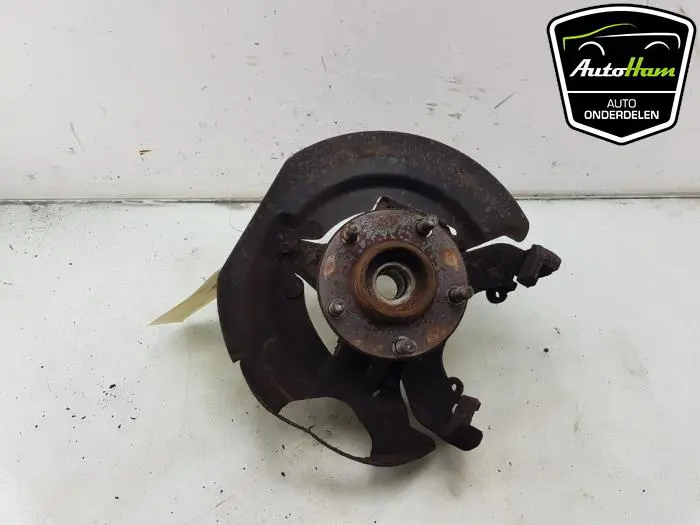 Fusee rechts-voor Mazda 3.