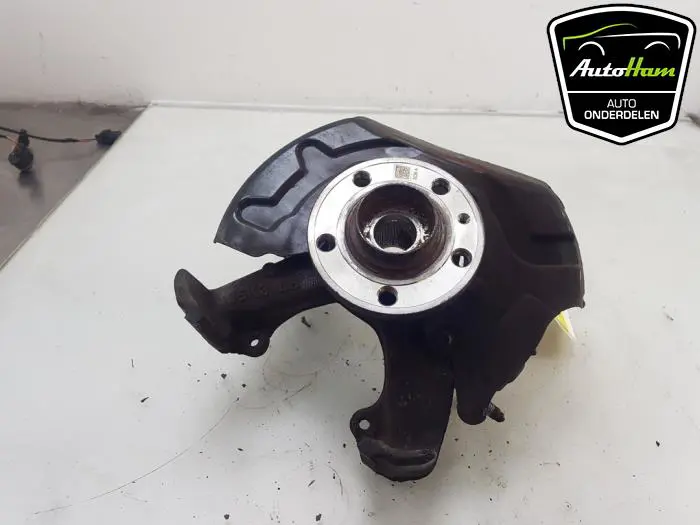 Fusee links-voor Skoda Kamiq