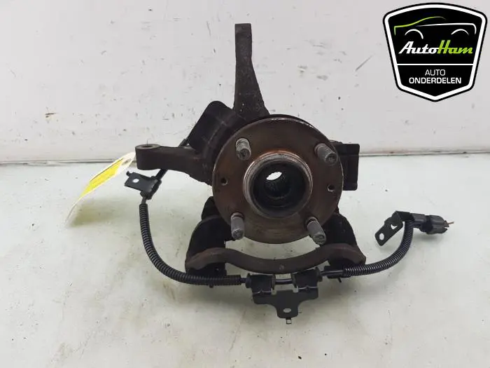 Fusee links-voor Hyundai I10