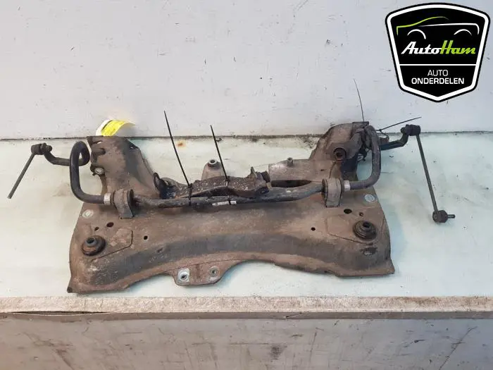 Subframe Renault Clio