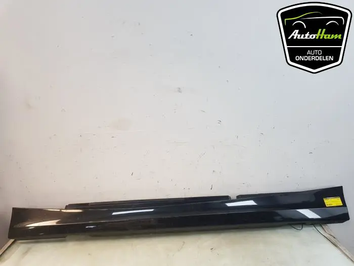 Zijskirt links BMW 1-Serie