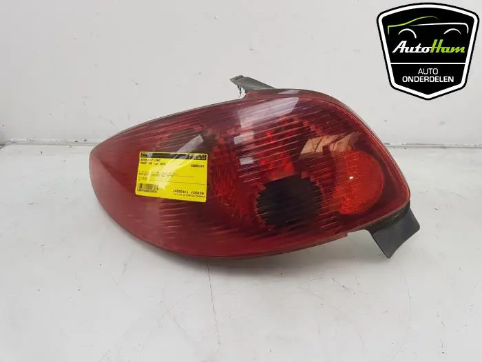 Achterlicht links Peugeot 206