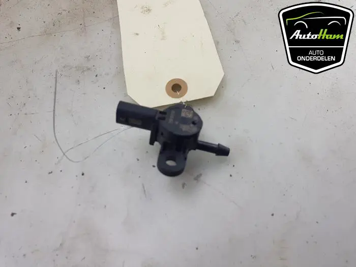 Voetganger Crash sensor Tesla Model S