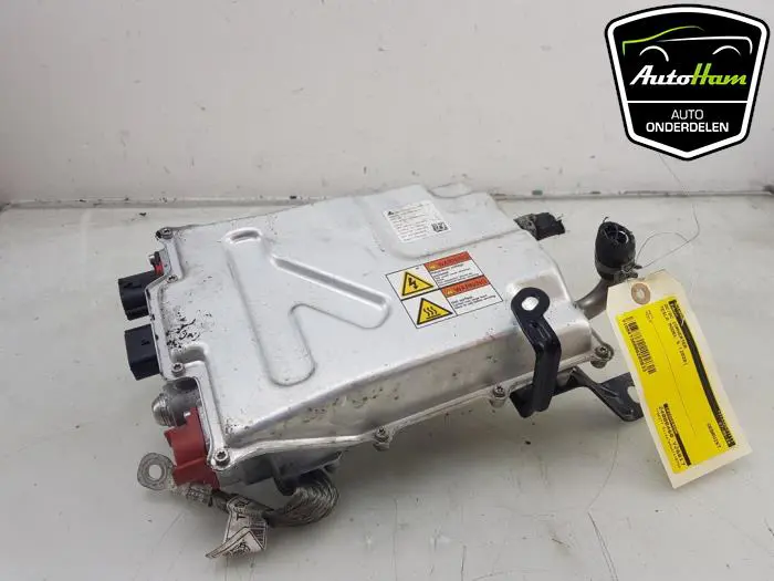 DC/DC converter Tesla Model S