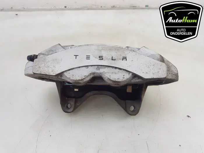 Remklauw (Tang) links-voor Tesla Model 3