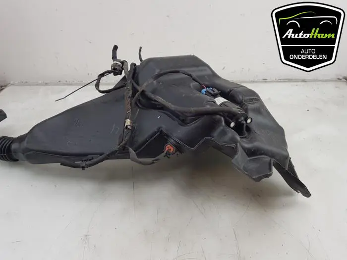 Ruitensproeiertank voor Tesla Model S