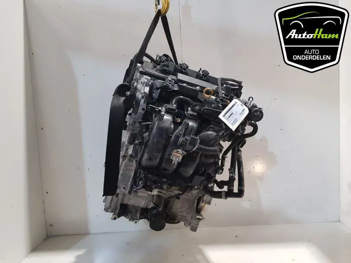 Motor Toyota Yaris