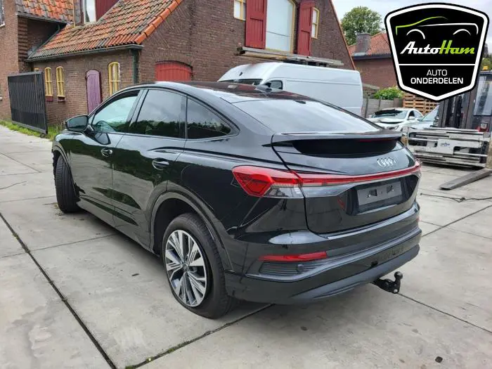 Carrosserie Hoek links-achter Audi Q4