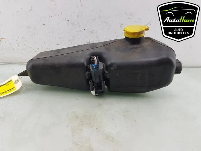 Ruitensproeiertank voor Dacia Duster