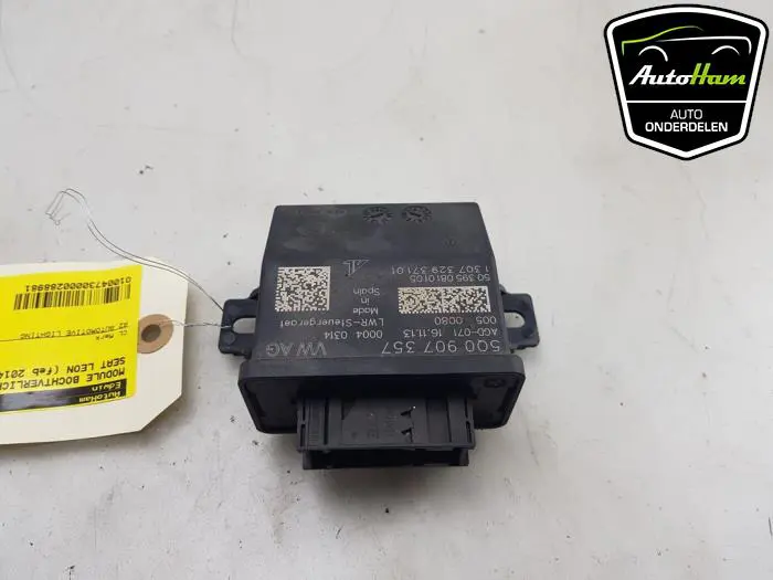Module bochtverlichting Seat Leon