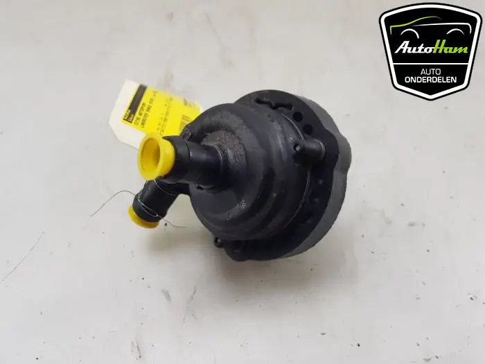 Extra waterpomp Landrover Range Rover
