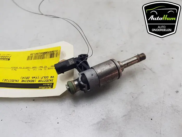 Injector (benzine injectie) Volkswagen Golf