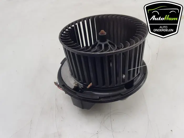 Kachel Ventilatiemotor Volkswagen Golf