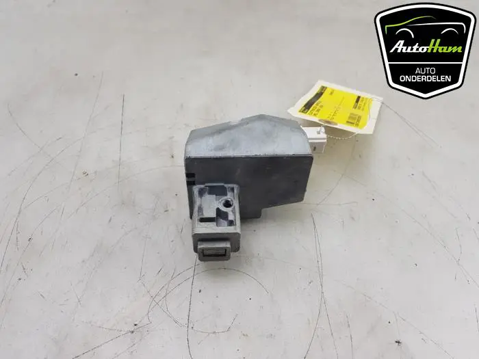 Elektronisch kontaktslot Opel Corsa