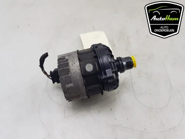 Extra waterpomp Mercedes C-Klasse